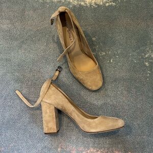 Via Spiga pumps